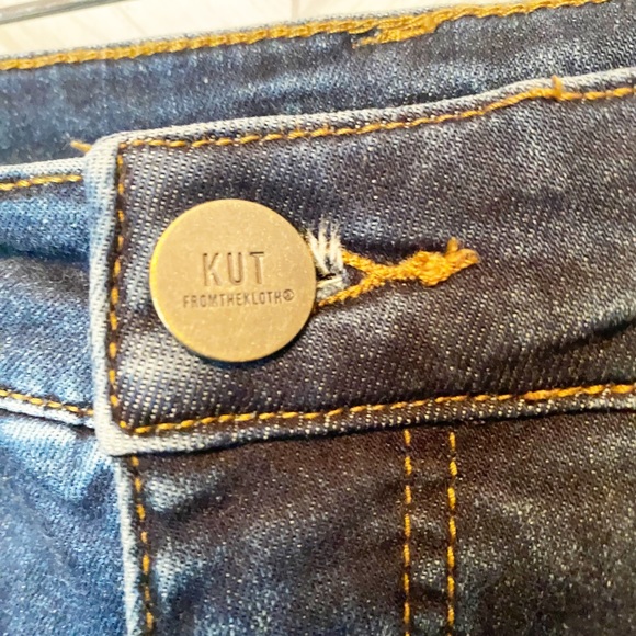 Kut from the Kloth Fab AB High Rise Distressed Boyfriend - Picture 4 of 10